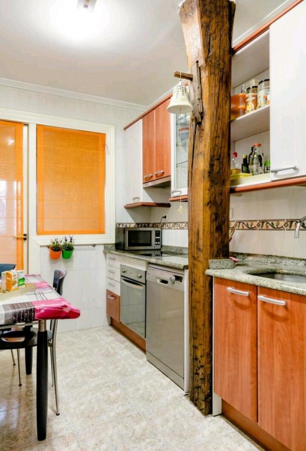 Nuestro Refugio - Casco Viejo Con Wifi Y Parking Gratuito- Apartment Билбао Екстериор снимка